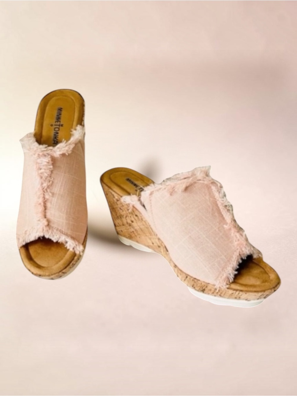 New! MINNETONKA Pink York Blush Wedge Sandals Size 9